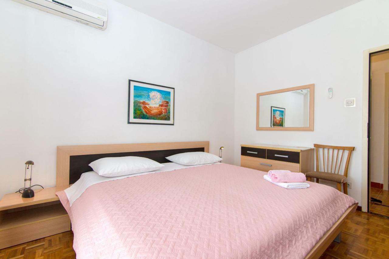 Apartments Grgo 沃迪切 外观 照片